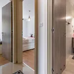 3 Bedroom Cozy In *