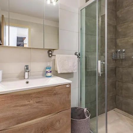 Apartament 3 Bedroom Cozy In